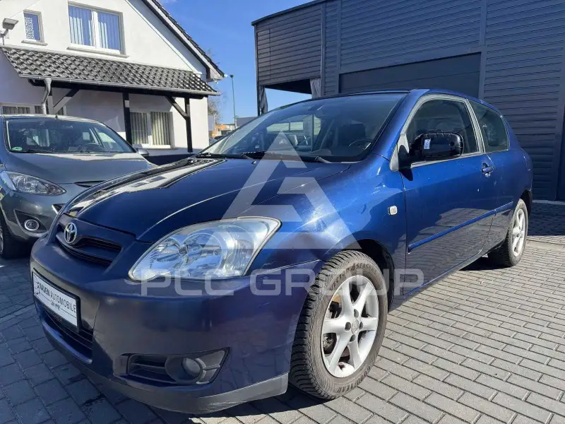 2004 Toyota COROLLA