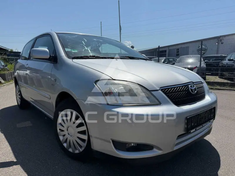 2004 Toyota COROLLA