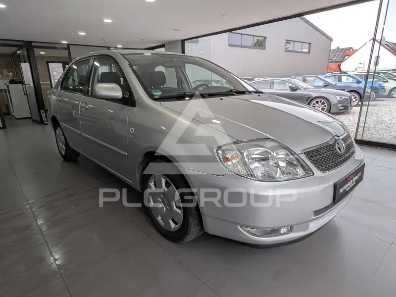 2004 Toyota COROLLA