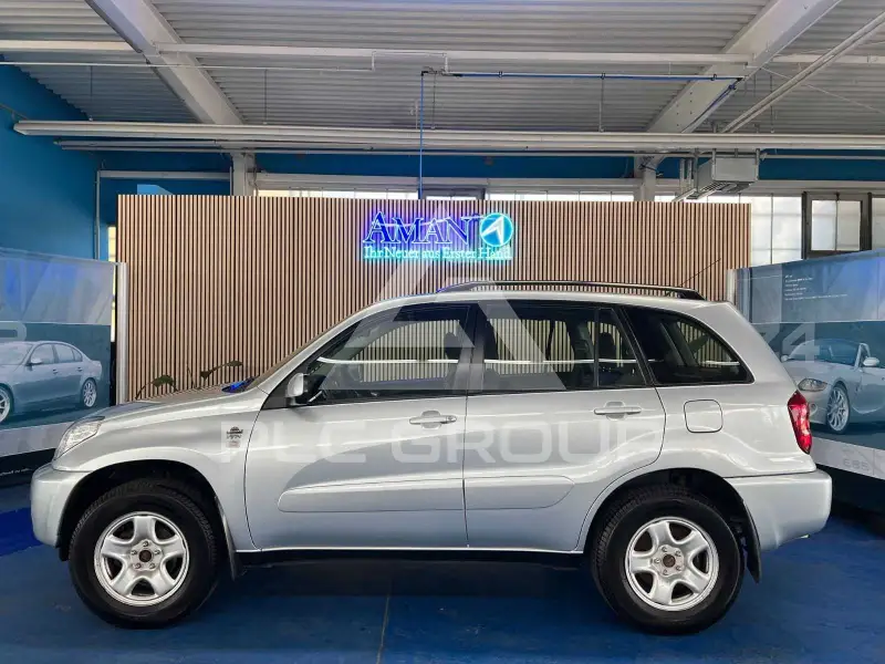 2004 Toyota RAV4