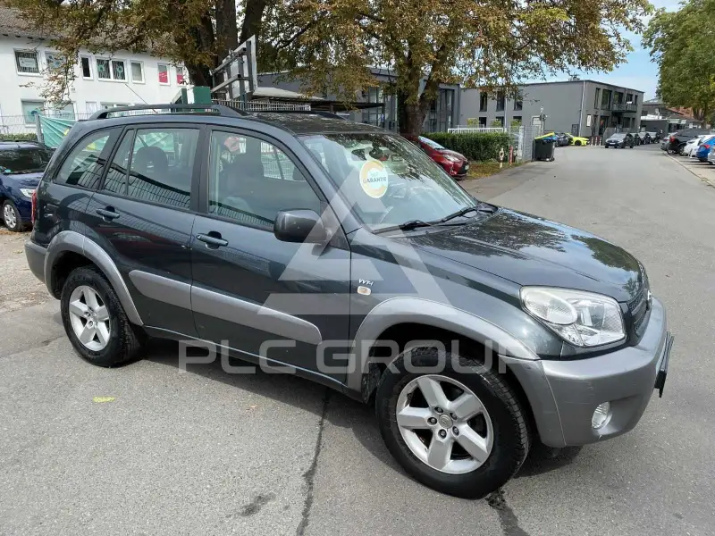 2004 Toyota RAV4