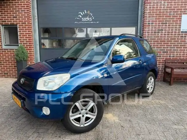 2004 Toyota RAV4