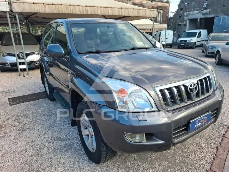 2004 Toyota LAND CRUISER