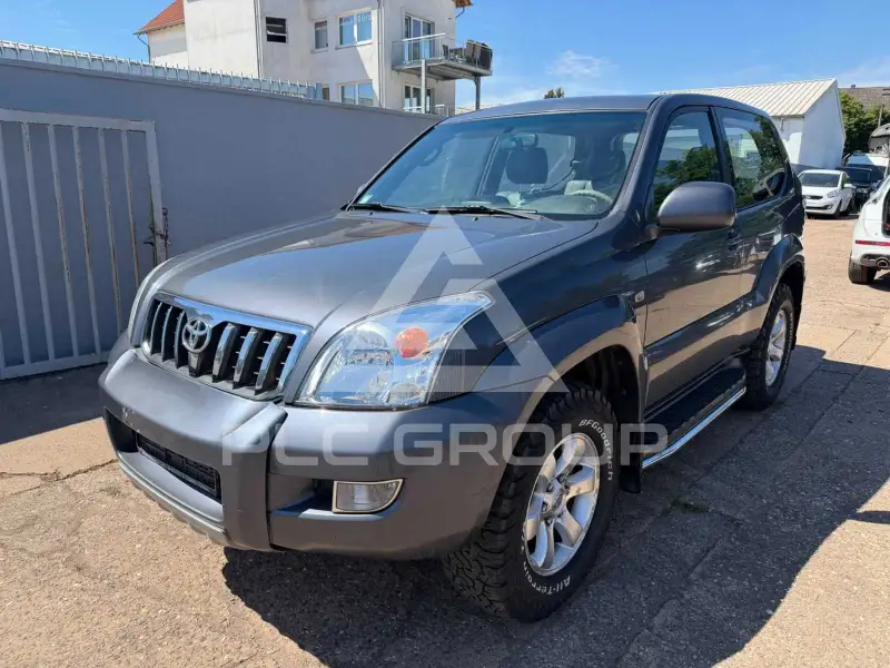 2004 Toyota LAND CRUISER