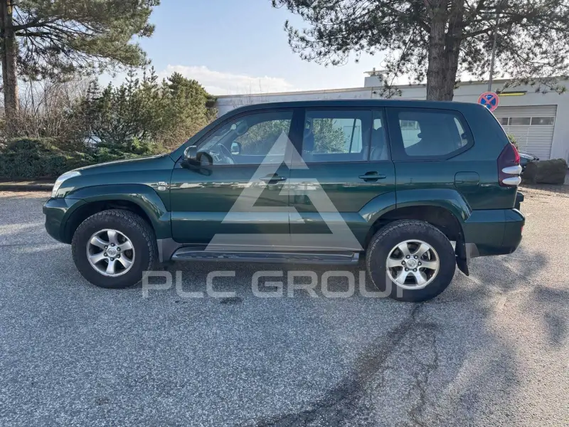 2004 Toyota LAND CRUISER