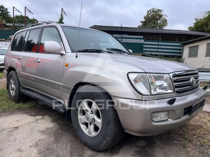 2004 Toyota LAND CRUISER
