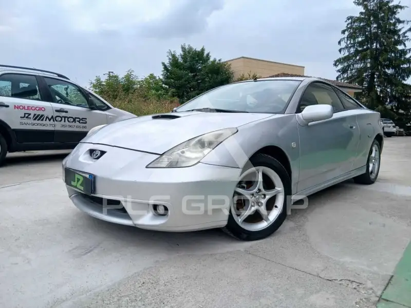 2004 Toyota CELICA