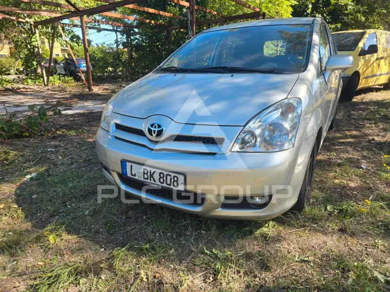 2004 Toyota COROLLA