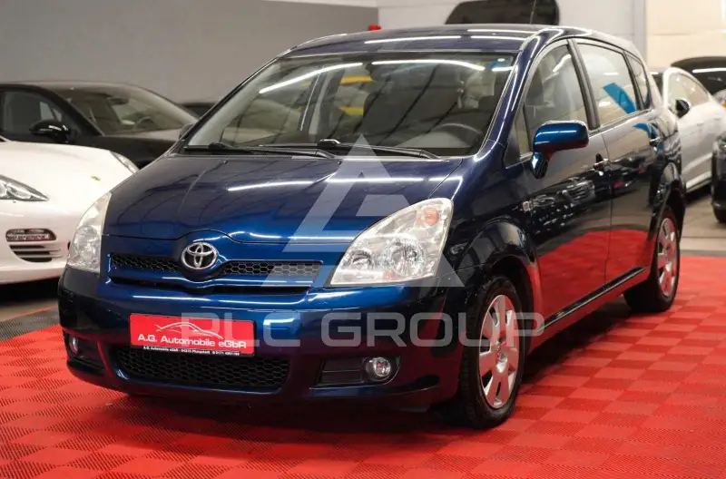 2004 Toyota COROLLA