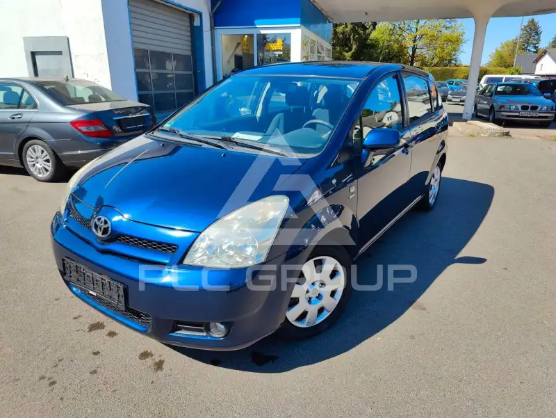 2004 Toyota COROLLA