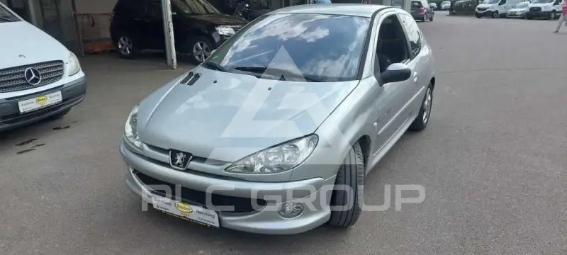 2004 Peugeot 206