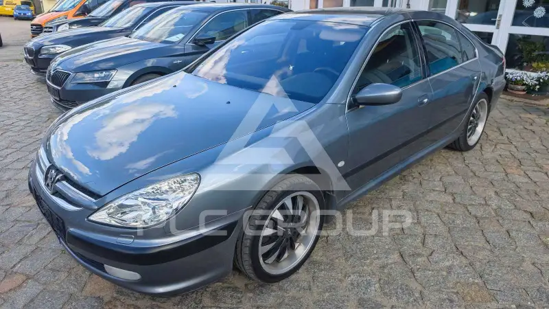 2004 Peugeot 607