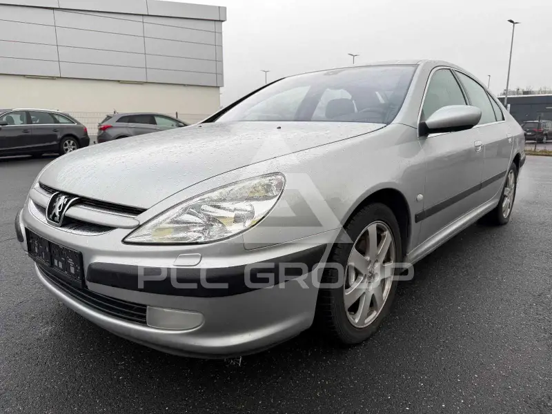 2004 Peugeot 607