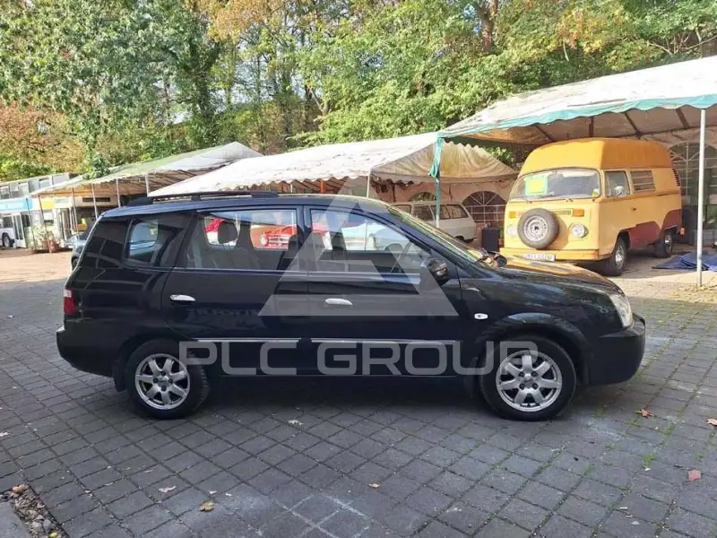 2004 KIA Carens