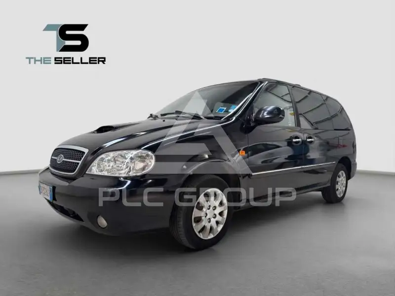 2004 KIA Carnival