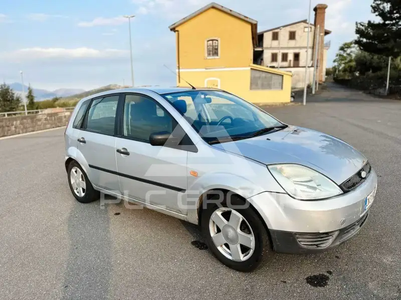 2004 Ford FIESTA