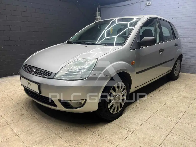 2004 Ford FIESTA