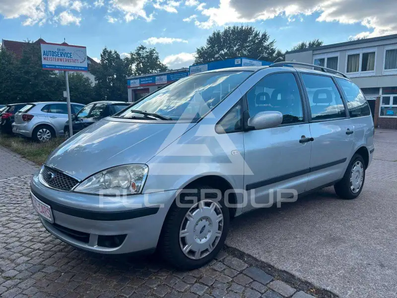 2004 Ford GALAXY