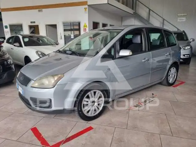 2004 Ford FOCUS