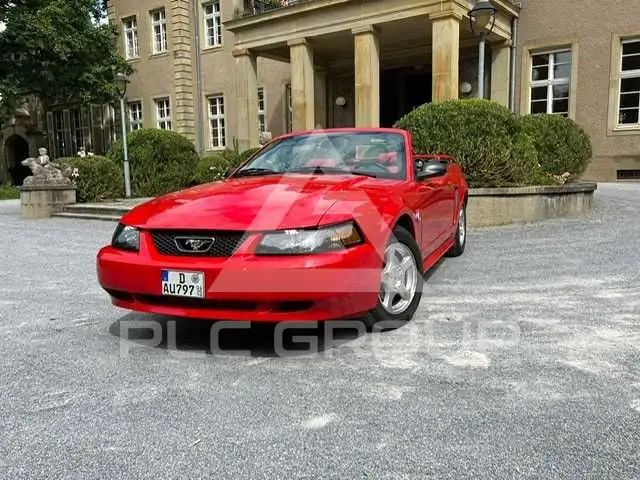 2004 Ford MUSTANG