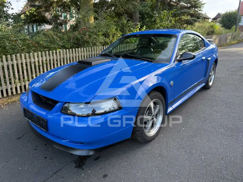 2004 Ford MUSTANG