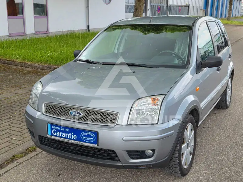 2004 Ford FUSION