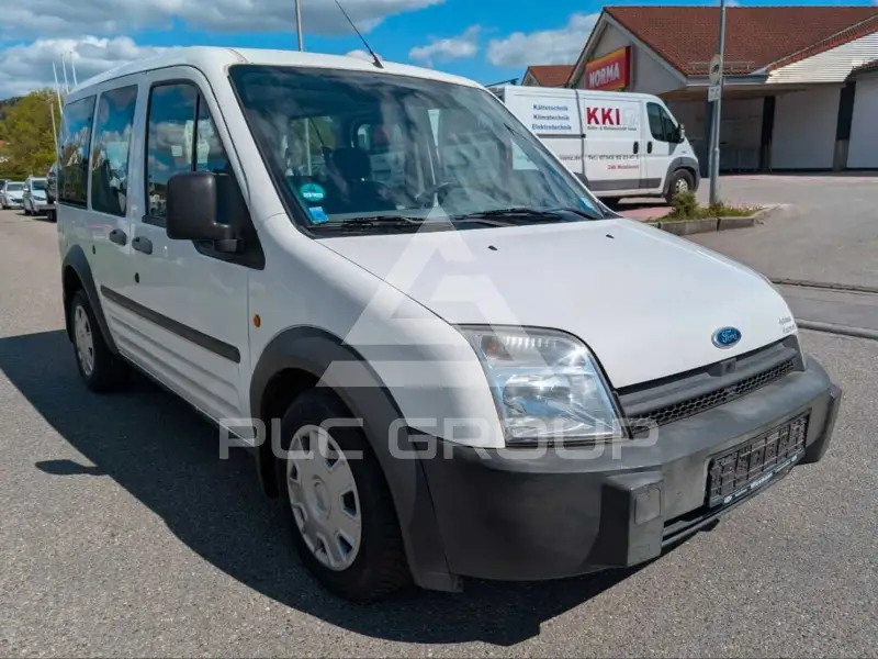 2004 Ford Tourneo