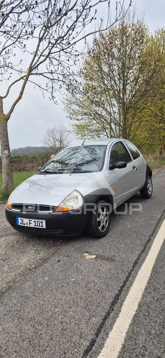 2004 Ford KA