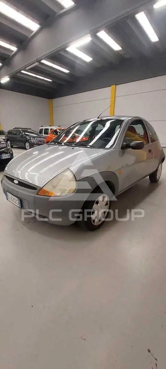 2004 Ford KA
