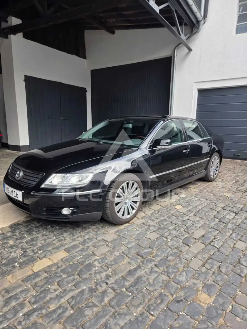 2004 Volkswagen PHAETON