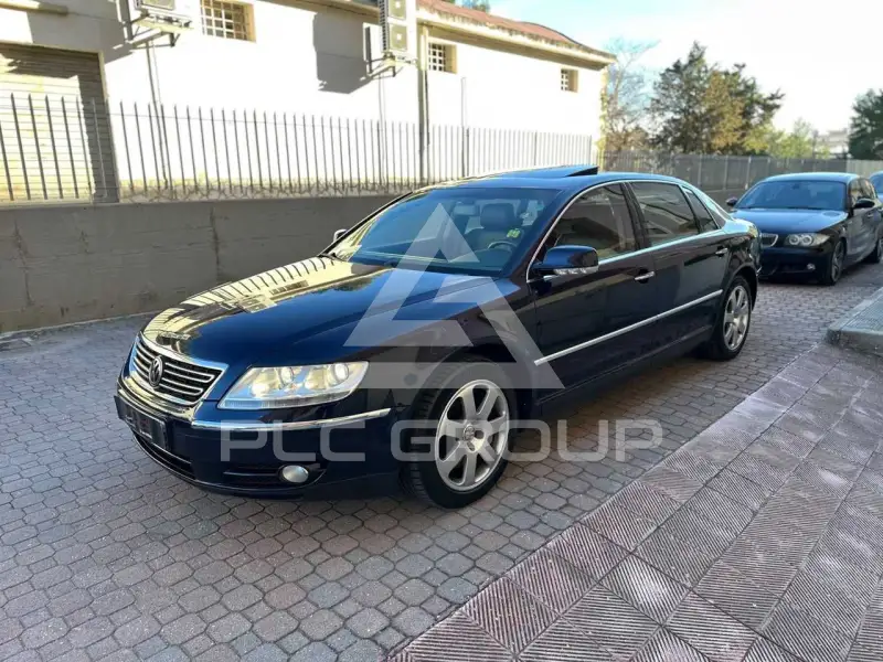 2004 Volkswagen PHAETON