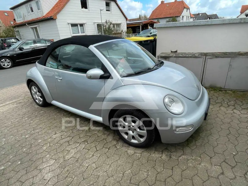 2004 Volkswagen BEETLE