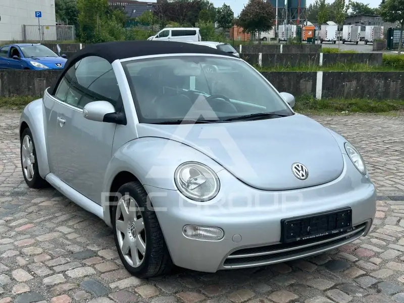 2004 Volkswagen BEETLE