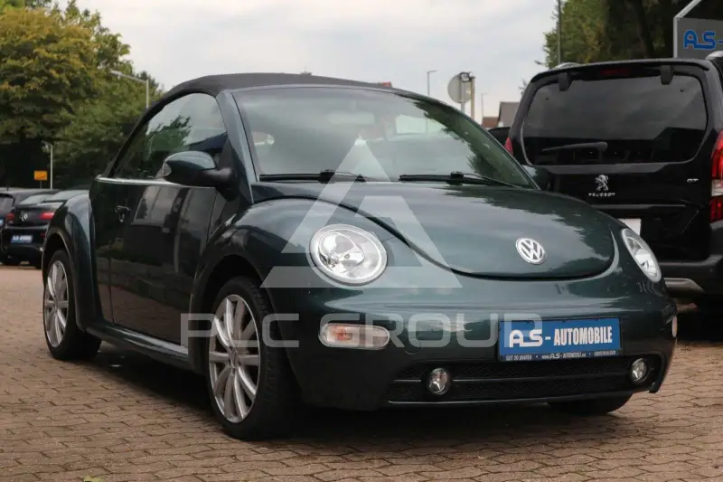 2004 Volkswagen BEETLE