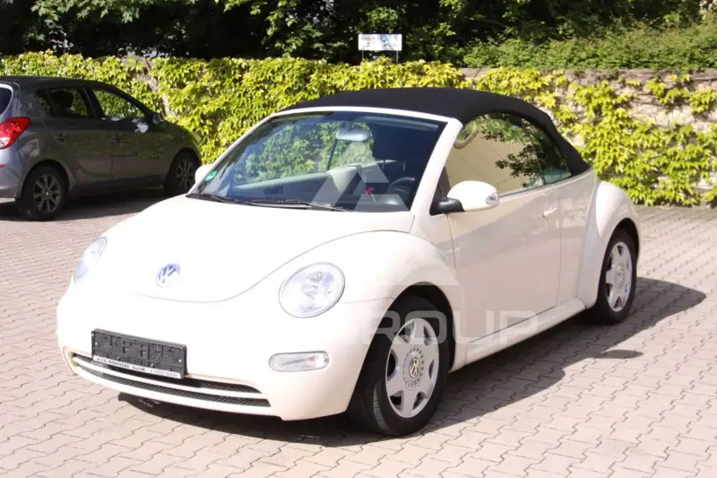 2004 Volkswagen BEETLE