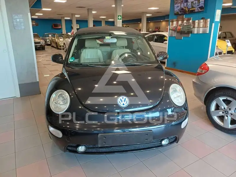 2004 Volkswagen BEETLE