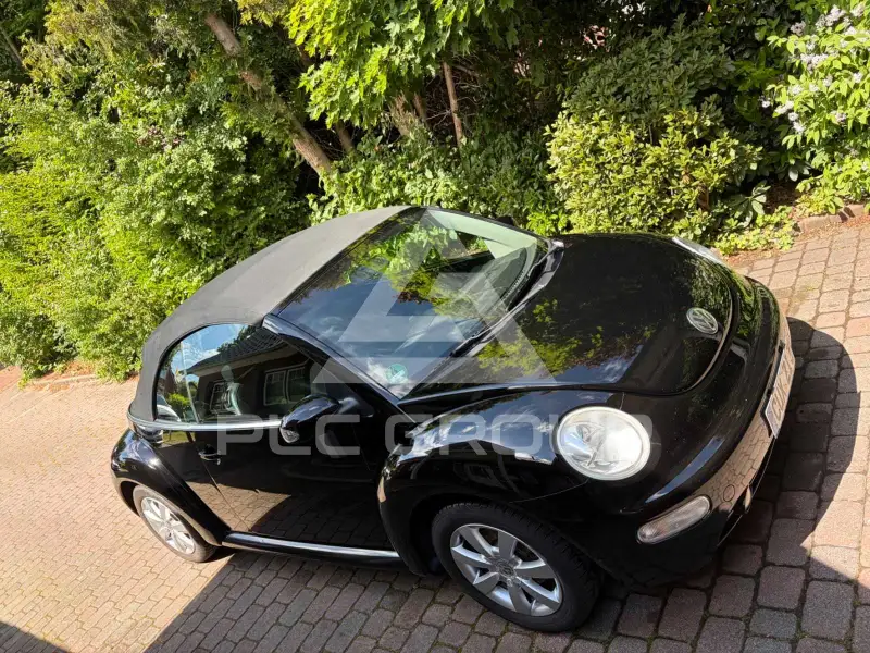 2004 Volkswagen BEETLE