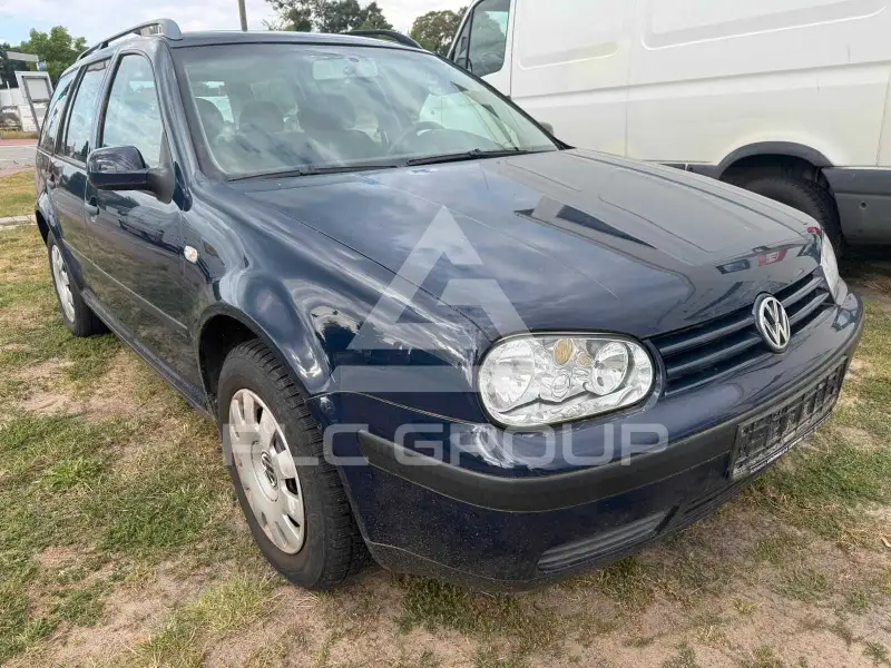2004 Volkswagen GOLF