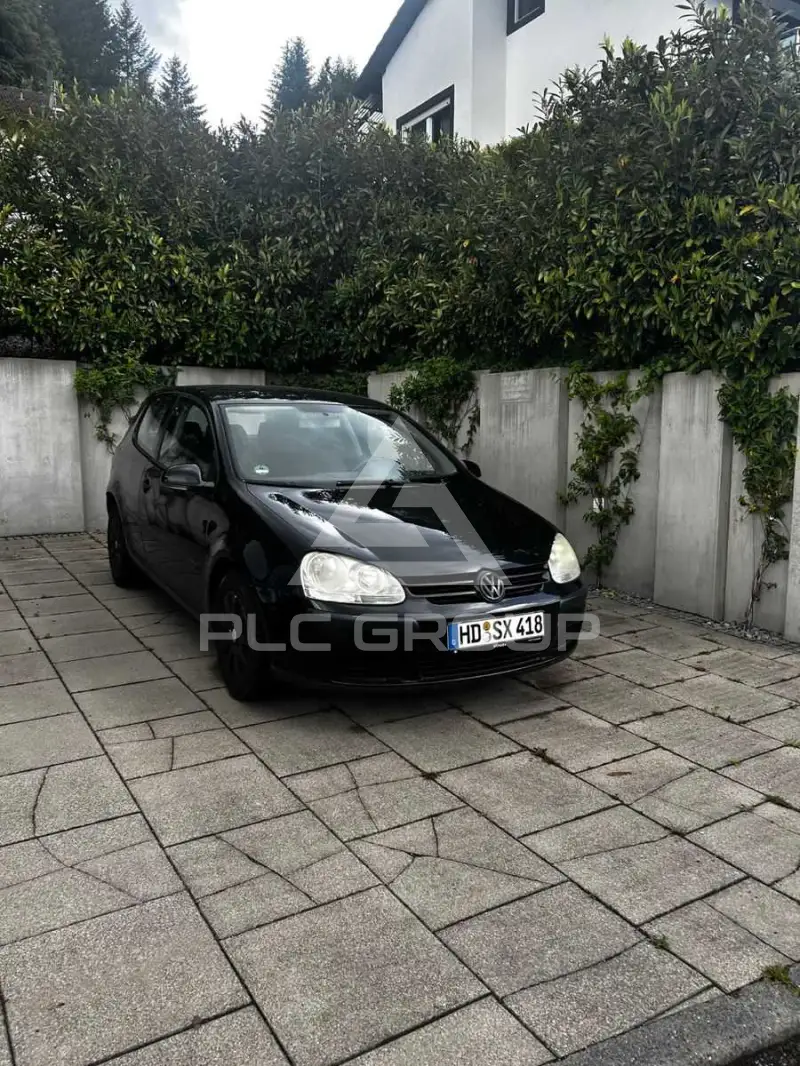 2004 Volkswagen GOLF