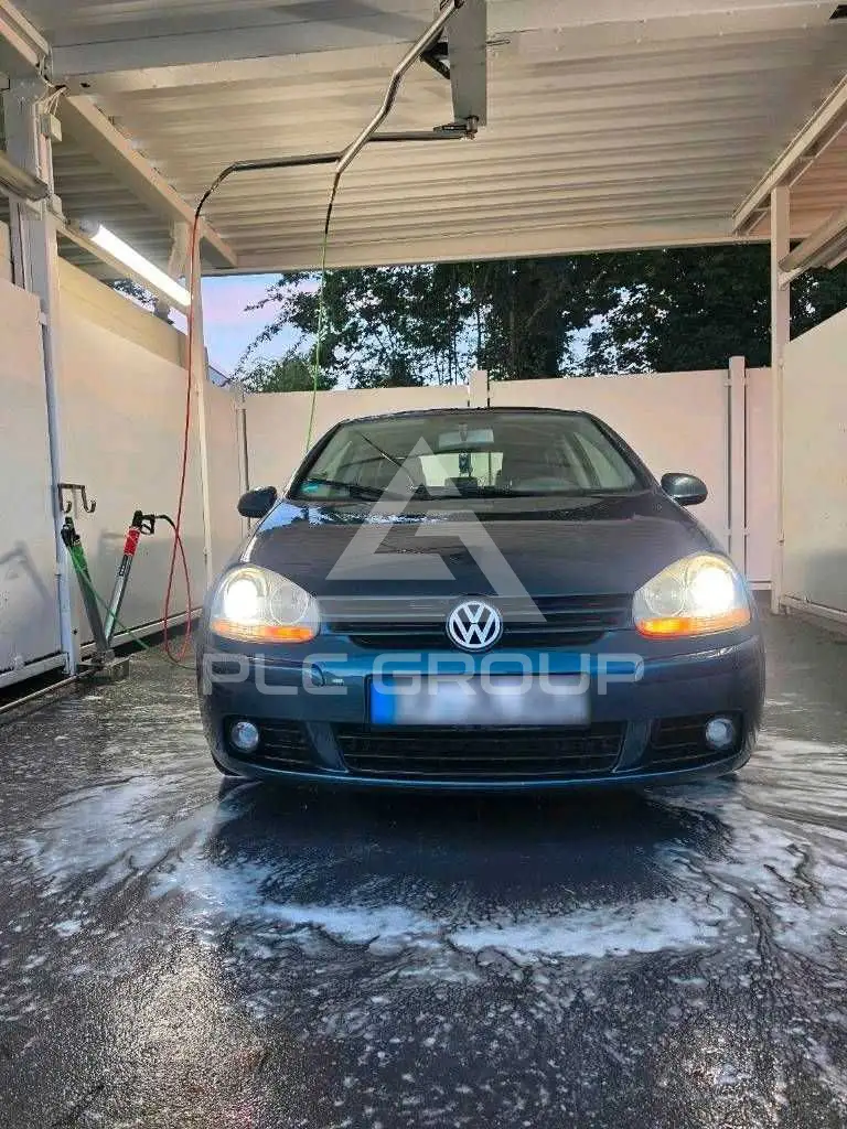 2004 Volkswagen GOLF