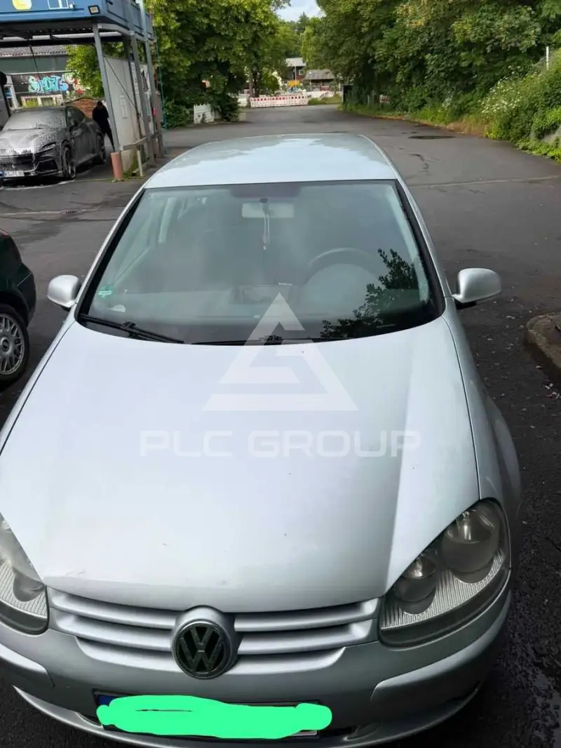 2004 Volkswagen GOLF