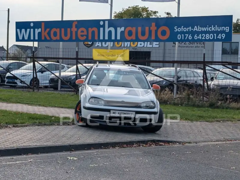 2004 Volkswagen GOLF