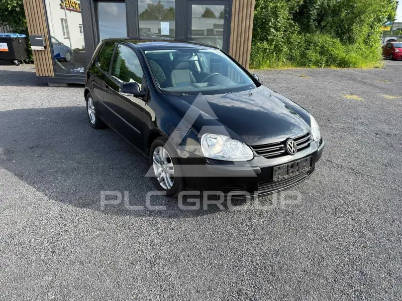 2004 Volkswagen GOLF