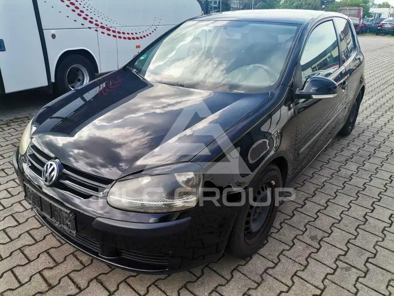 2004 Volkswagen GOLF