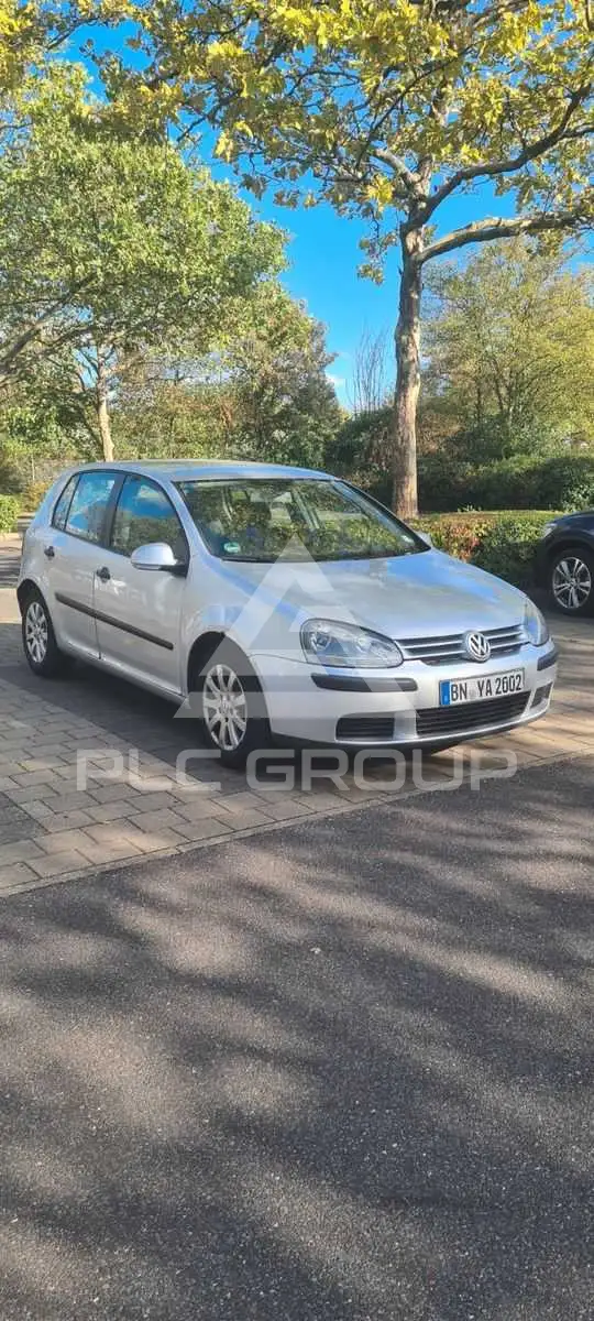 2004 Volkswagen GOLF