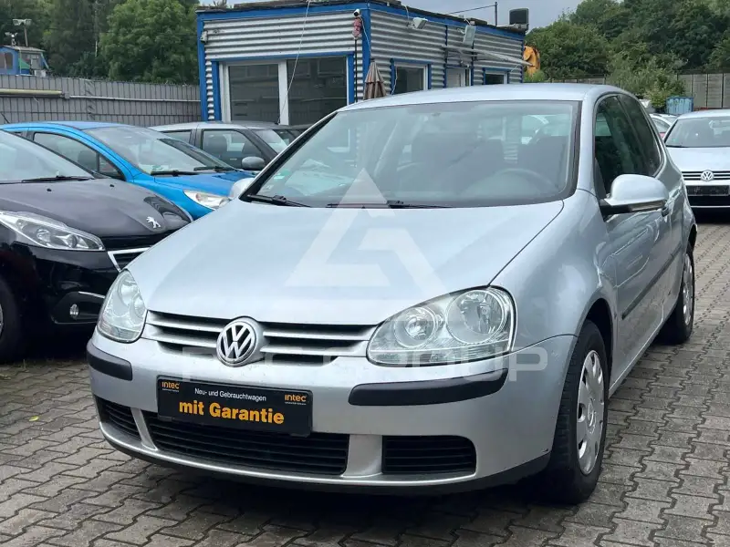 2004 Volkswagen GOLF