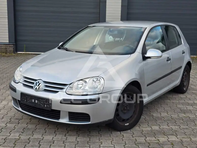 2004 Volkswagen GOLF