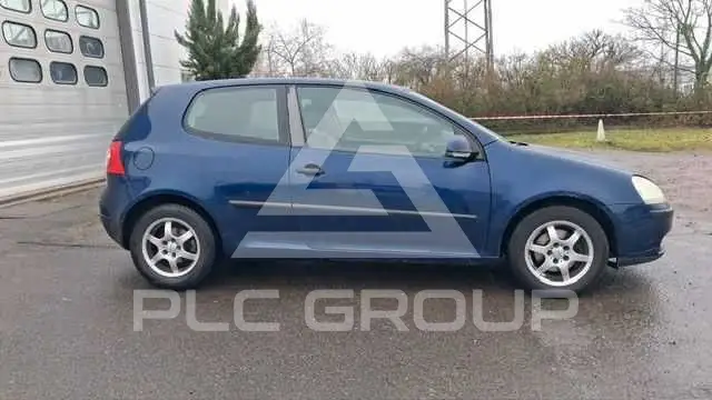 2004 Volkswagen GOLF