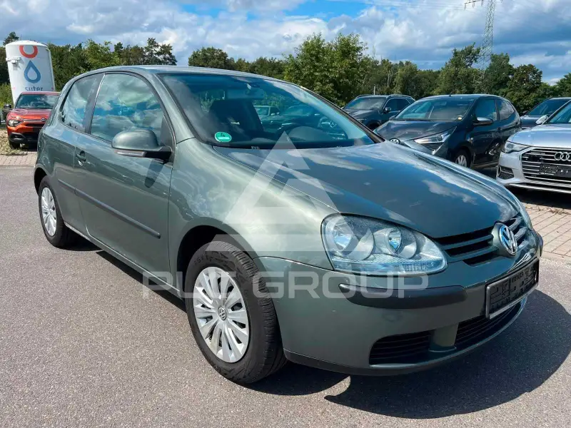 2004 Volkswagen GOLF
