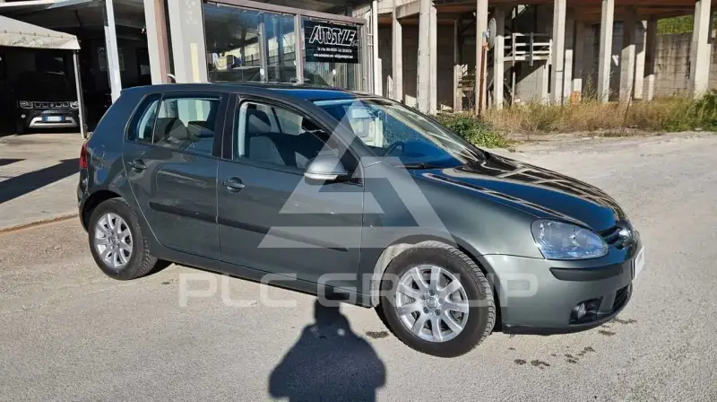 2004 Volkswagen GOLF